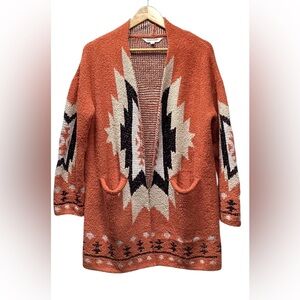 Davi & Dani Chenille Southwestern long open front duster. Size Small